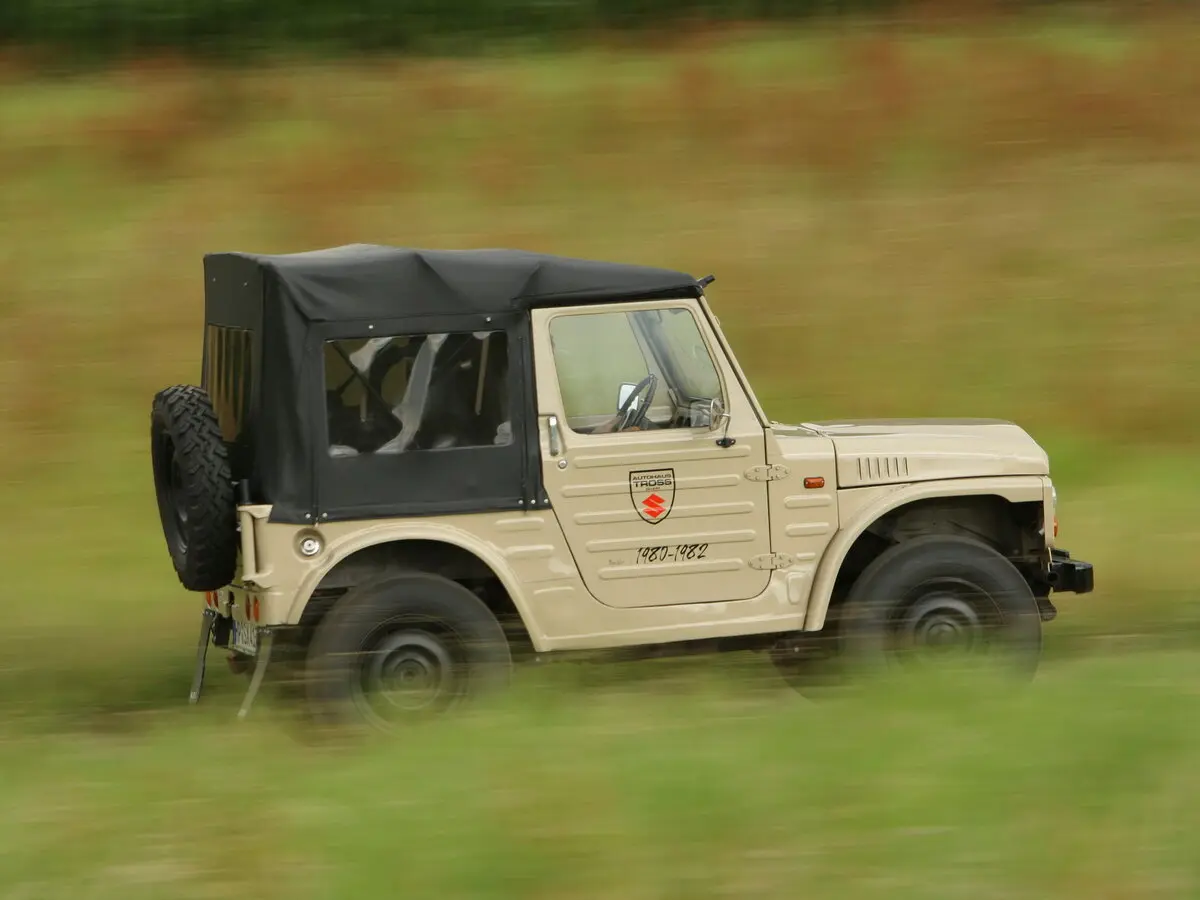 Suzuki Jimny I Внедорожник открытый — фото 2