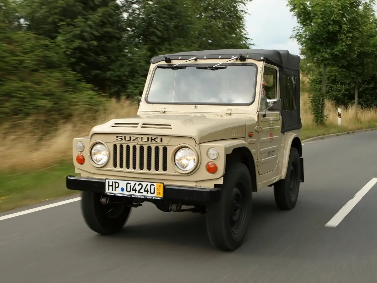 Suzuki Jimny I Внедорожник открытый — фото 3