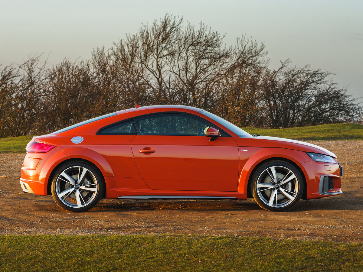 Audi TT III (8S) Рестайлинг Купе — фото 2