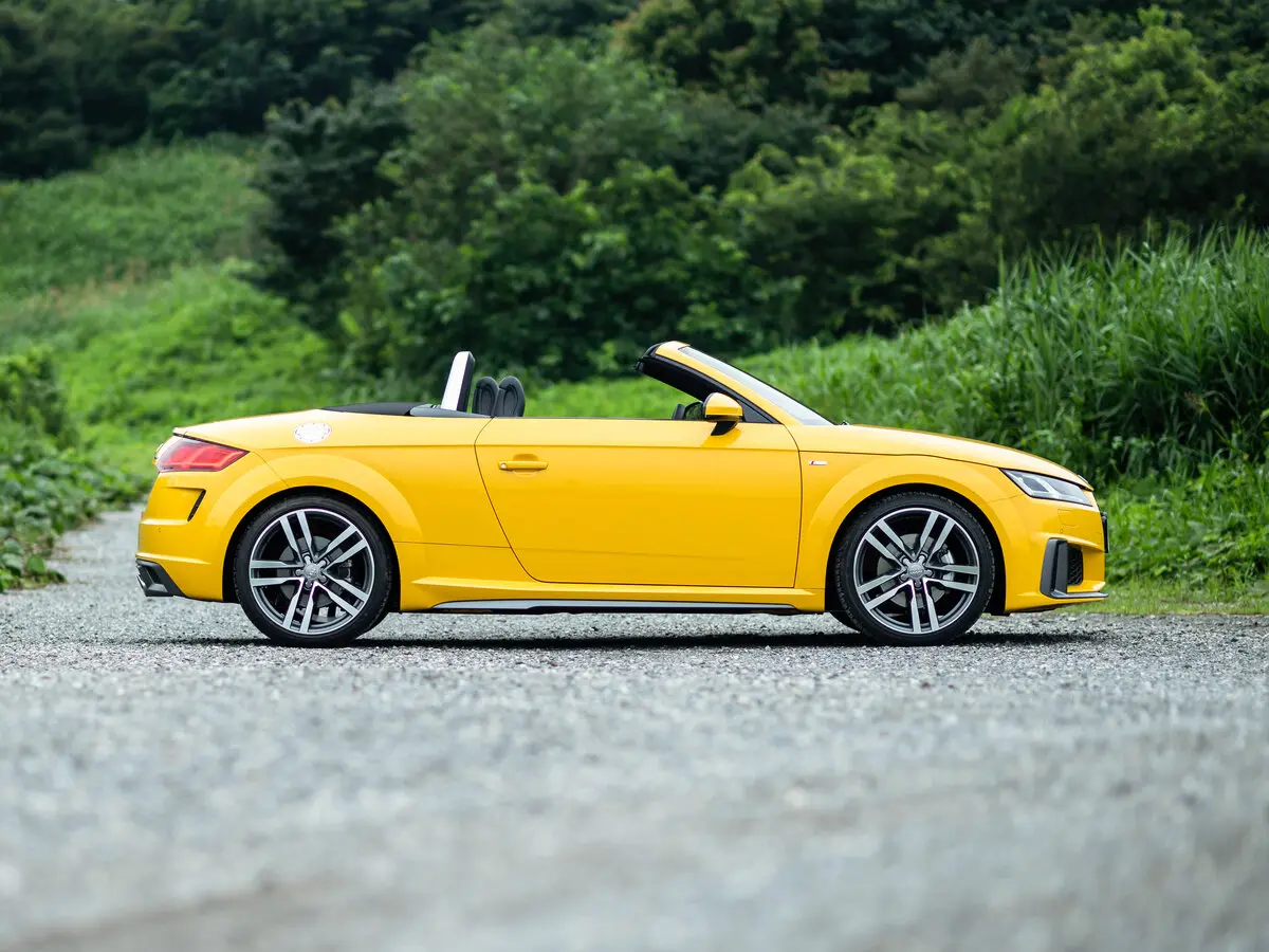Audi TT III (8S) Рестайлинг Родстер — сүрөт 2
