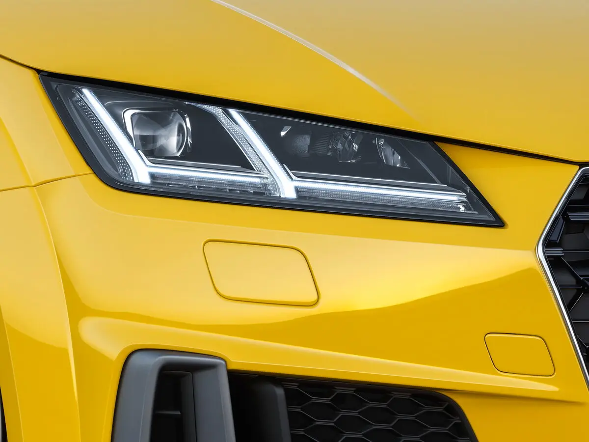 Audi TT III (8S) Рестайлинг Родстер — сүрөт 11