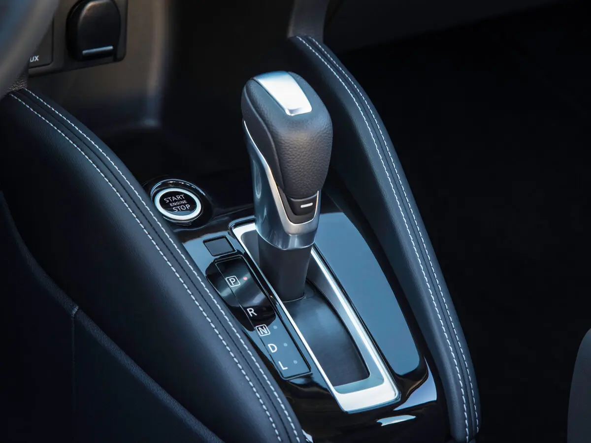 Nissan Kicks I Внедорожник 5 дв. — сүрөт 8