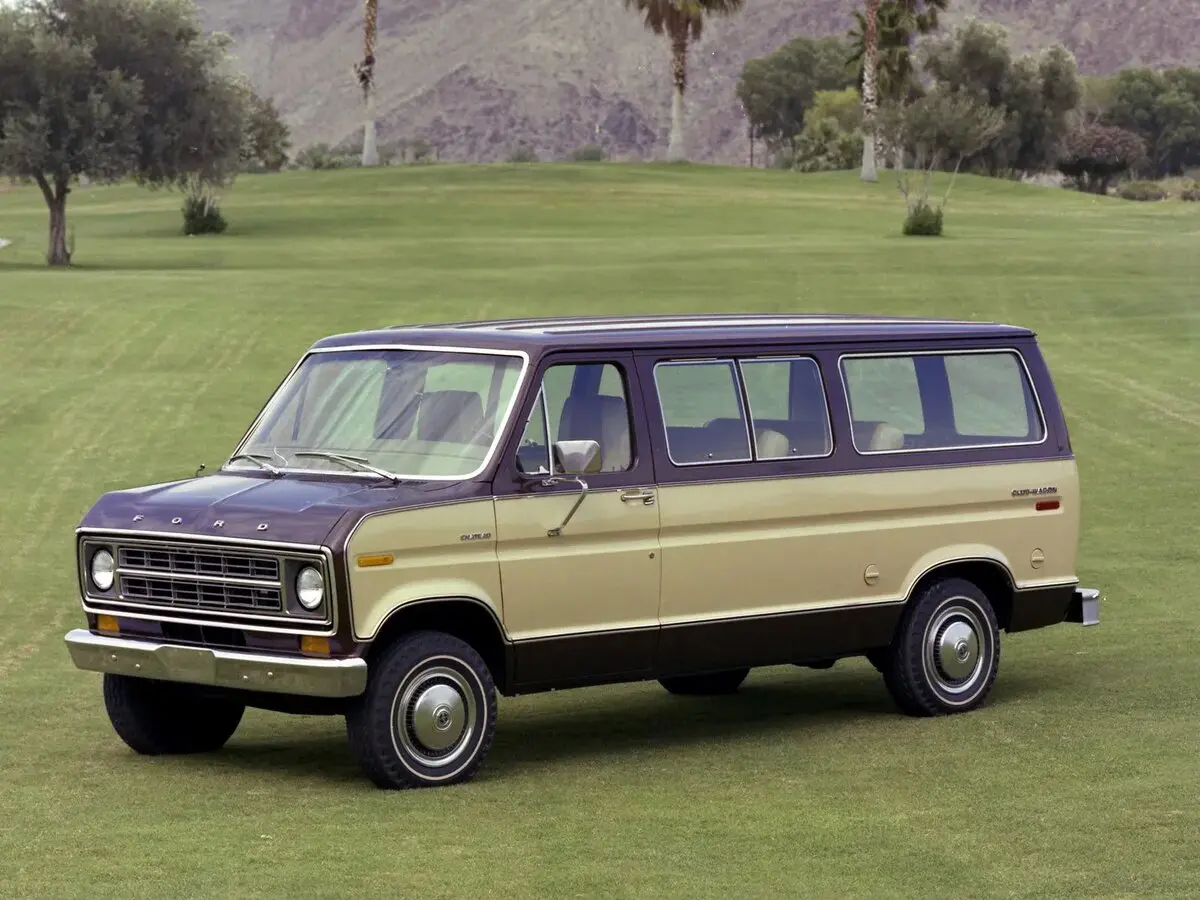 Ford Econoline III Минивэн — сүрөт 2