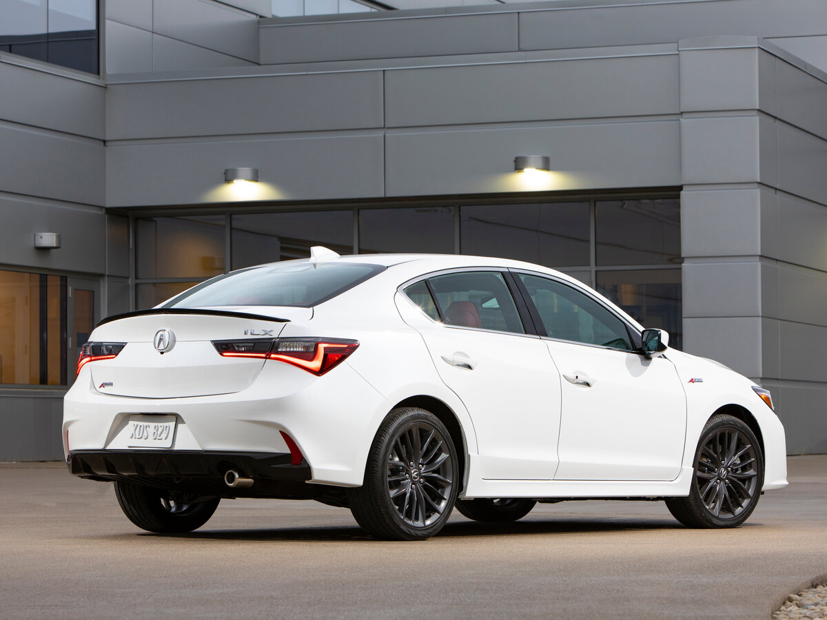 Acura ILX I Рестайлинг 2 Седан