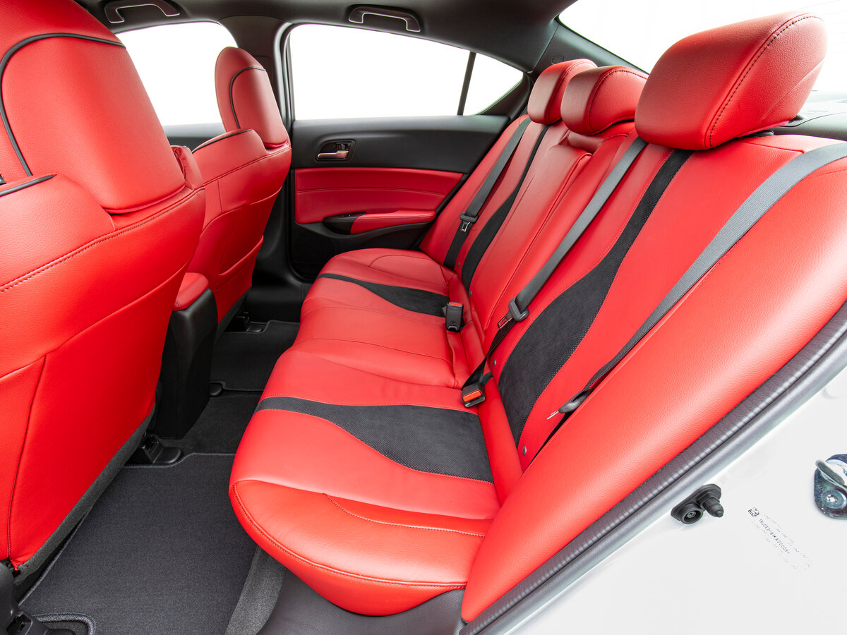 Acura ILX I Рестайлинг 2 Седан