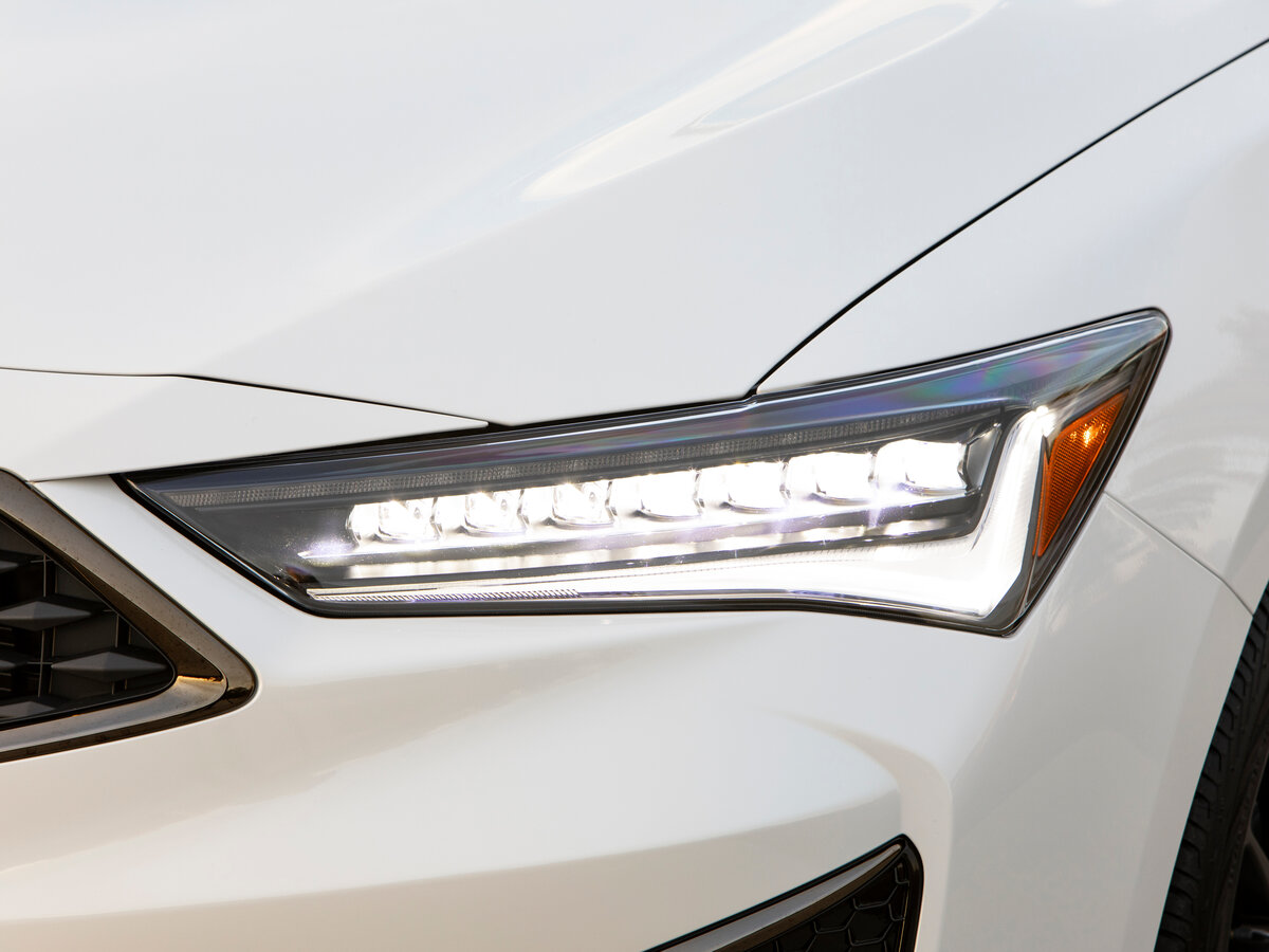 Acura ILX I Рестайлинг 2 Седан