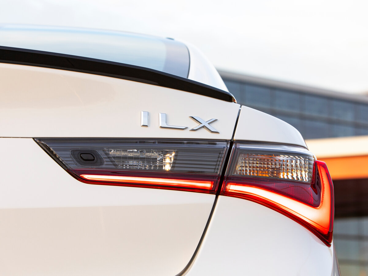 Acura ILX I Рестайлинг 2 Седан