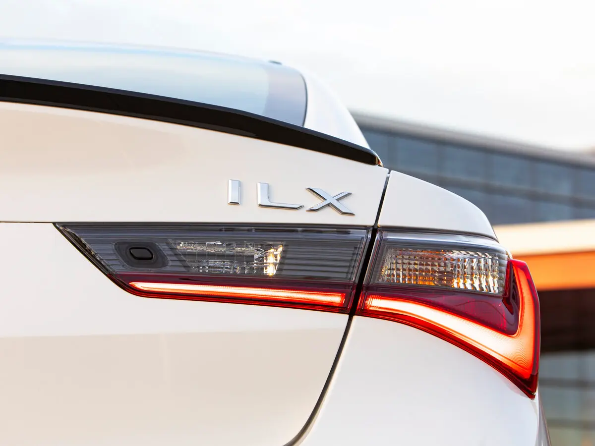 Acura ILX I Рестайлинг 2 Седан — photo 16