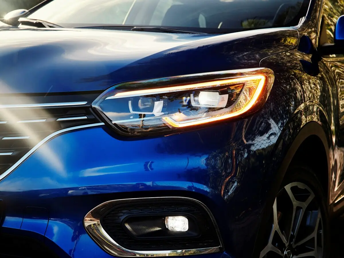 Renault Kadjar I Рестайлинг Внедорожник 5 дв. — сүрөт 11