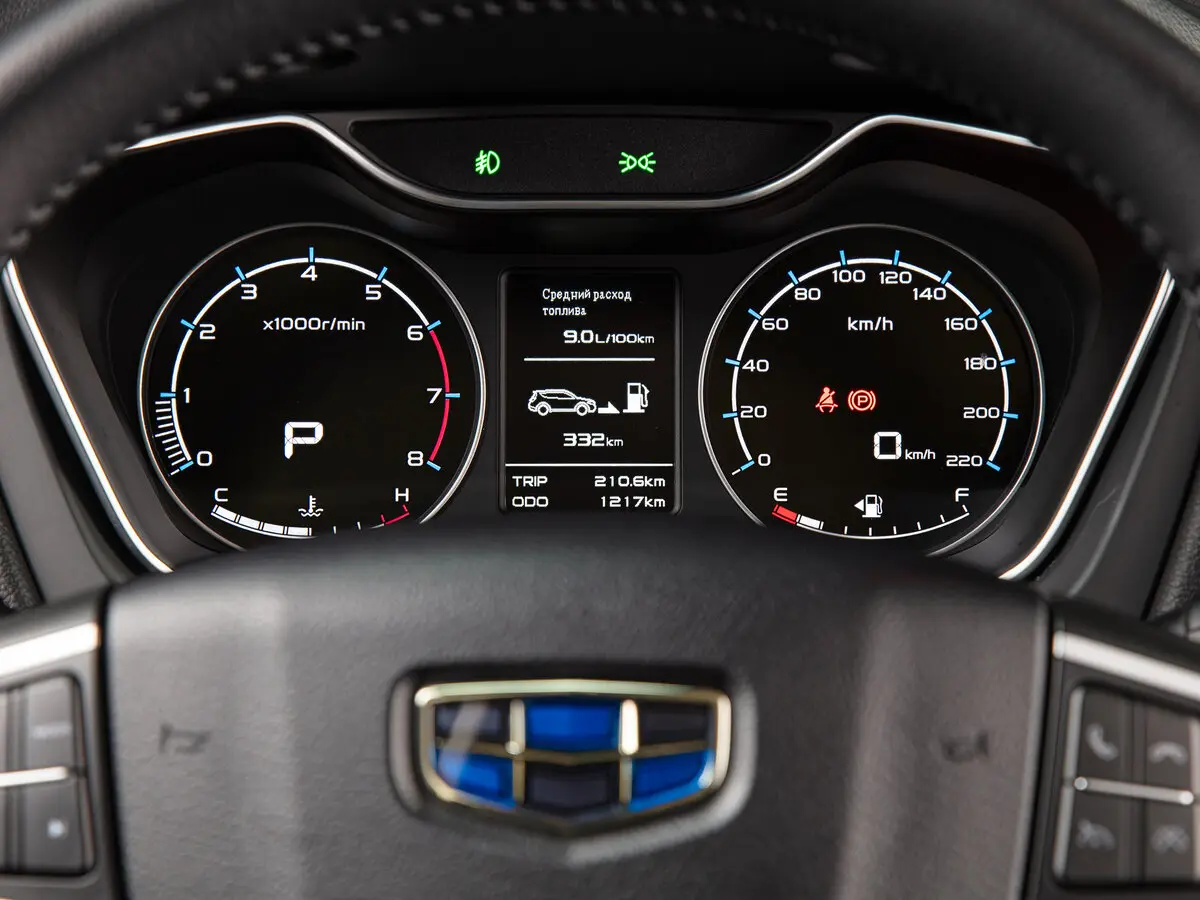 Geely Emgrand X7 I Рестайлинг 2 Внедорожник 5 дв. — сүрөт 9