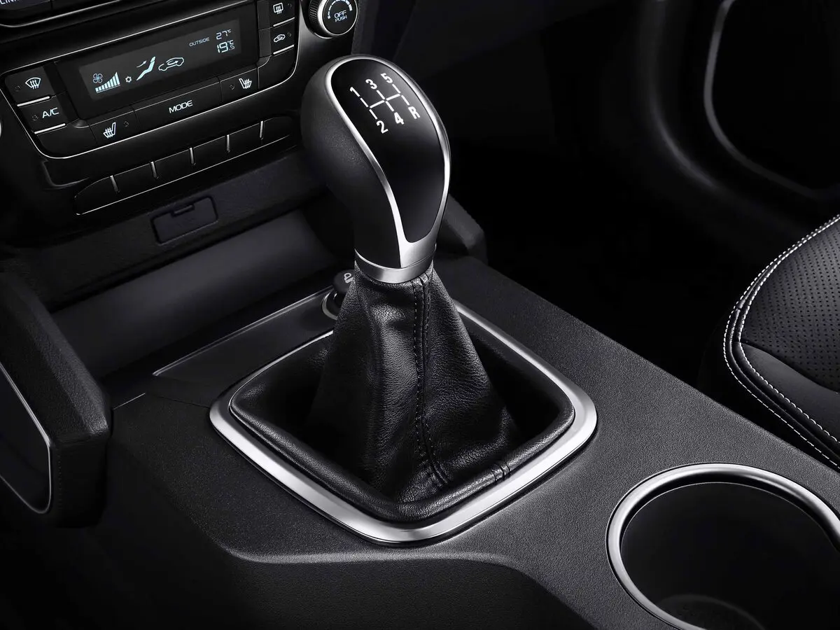 Geely Emgrand X7 I Рестайлинг 2 Внедорожник 5 дв. — сүрөт 13