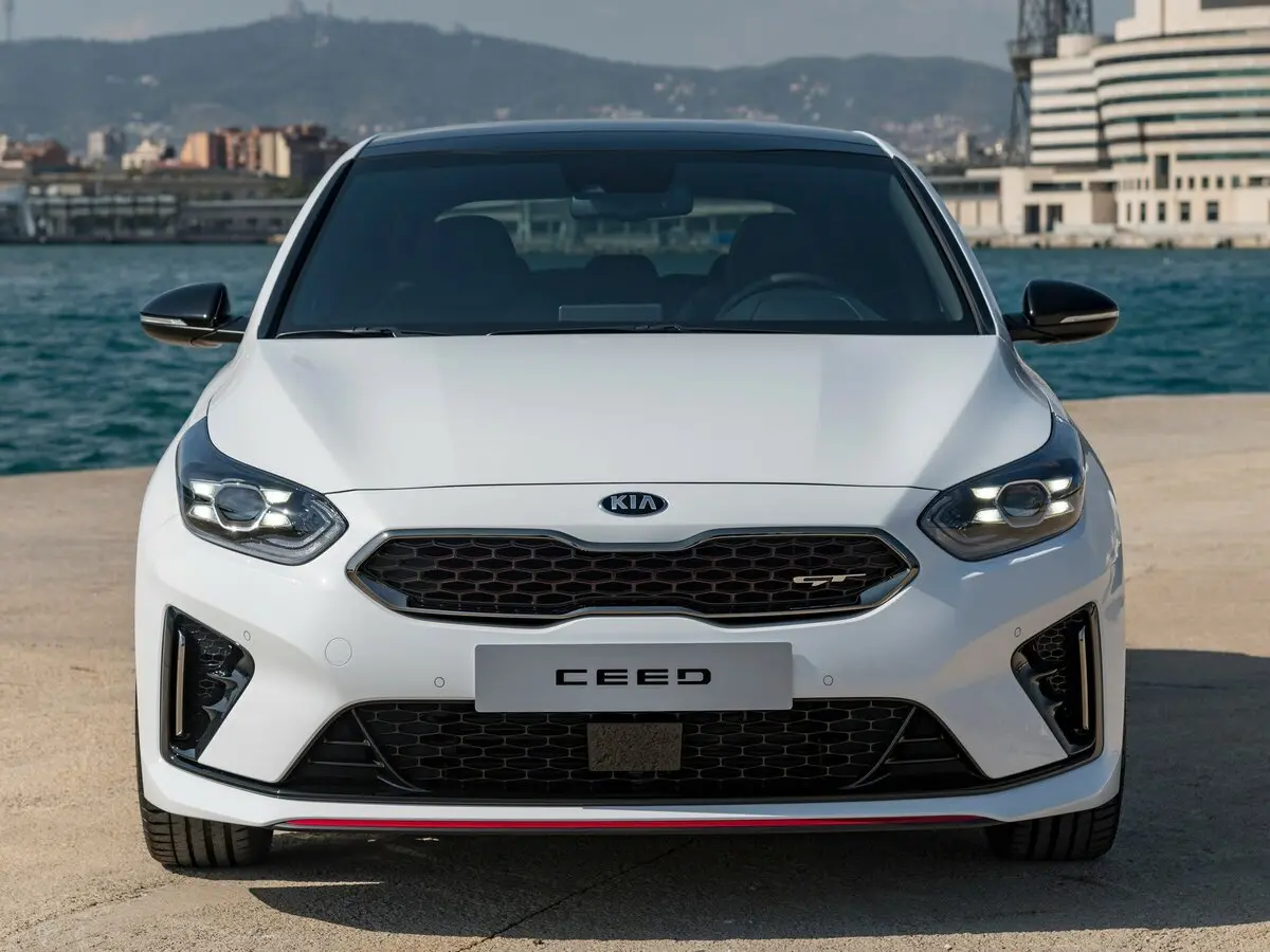Kia Ceed GT II Хэтчбек 5 дв. — сүрөт 3