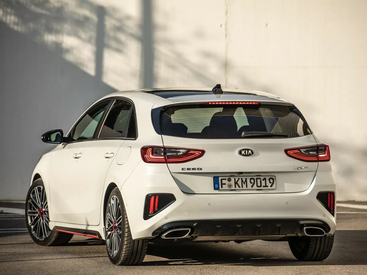 Kia Ceed GT II Хэтчбек 5 дв. — сүрөт 4