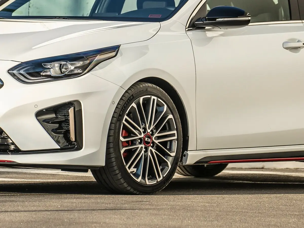 Kia Ceed GT II Хэтчбек 5 дв. — сүрөт 17