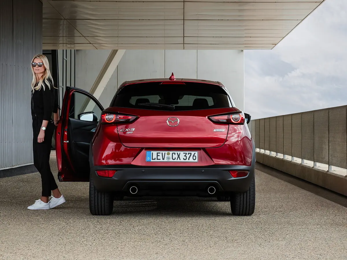 Mazda CX-3 I Рестайлинг Внедорожник 5 дв. — сүрөт 4