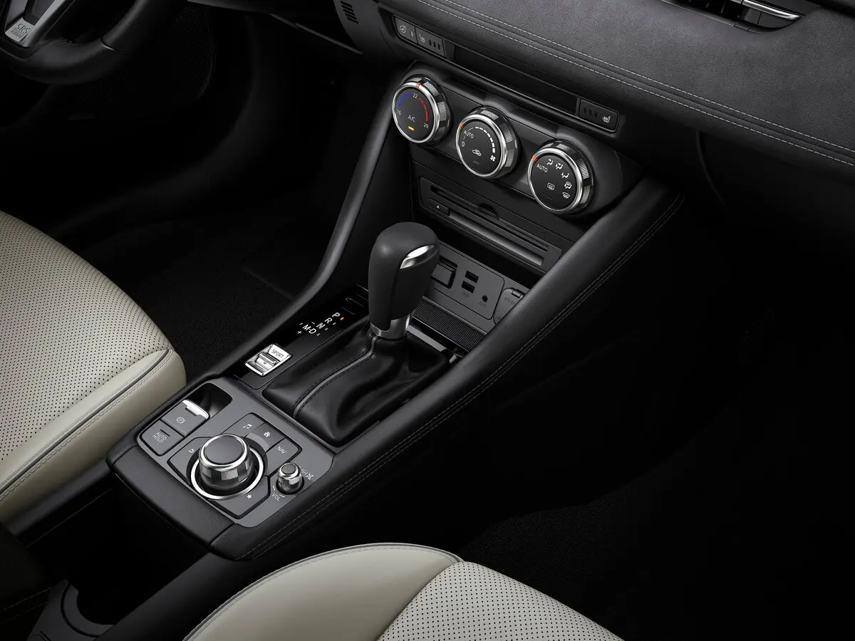 Mazda CX-3 I Рестайлинг Внедорожник 5 дв. — сүрөт 11