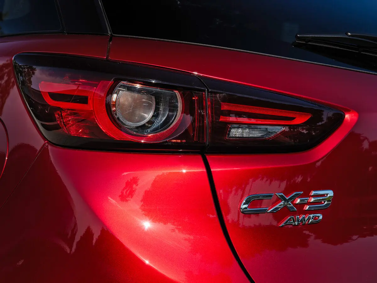 Mazda CX-3 I Рестайлинг Внедорожник 5 дв. — сүрөт 13