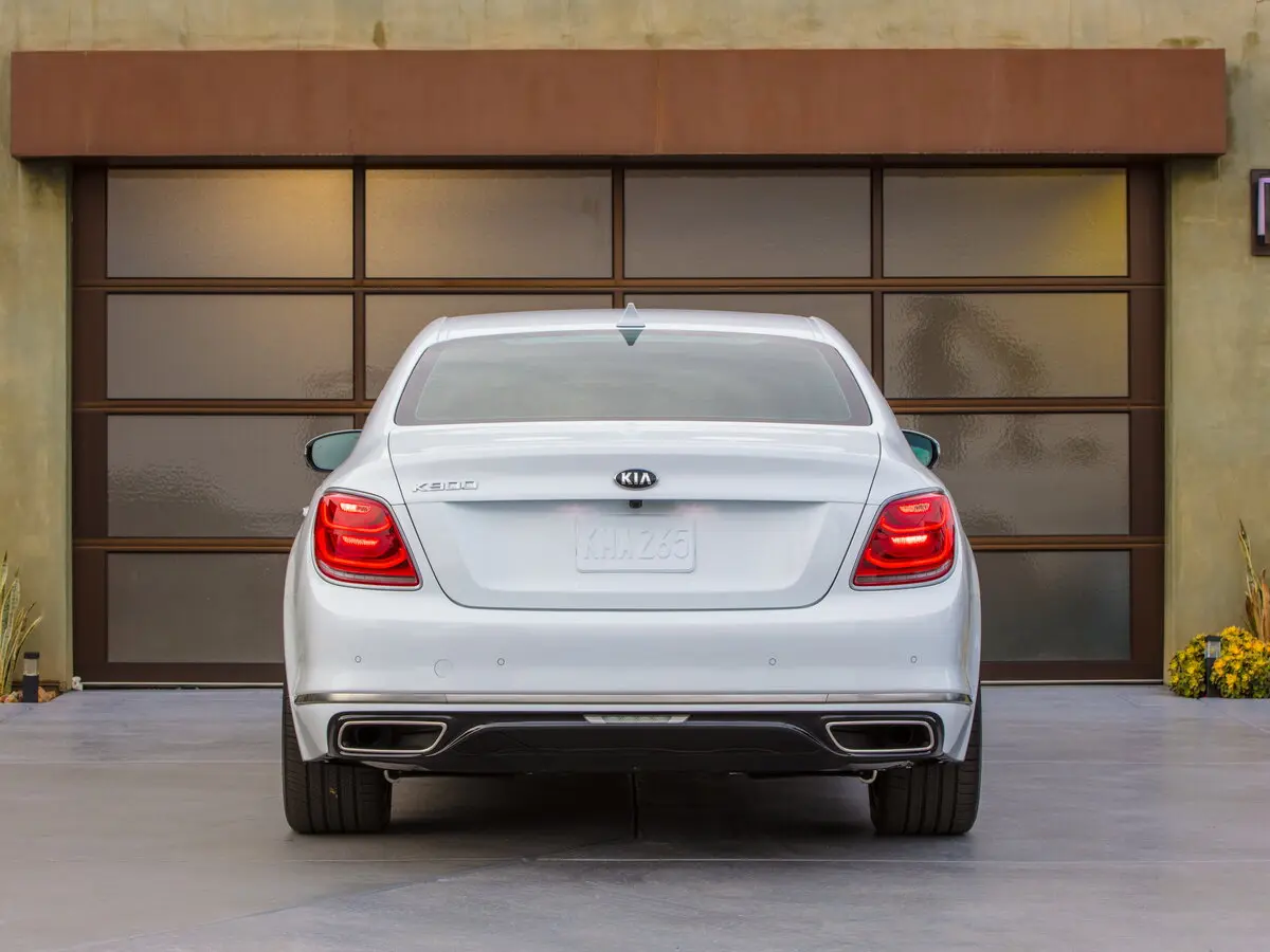 Kia K900 II Седан — сүрөт 4