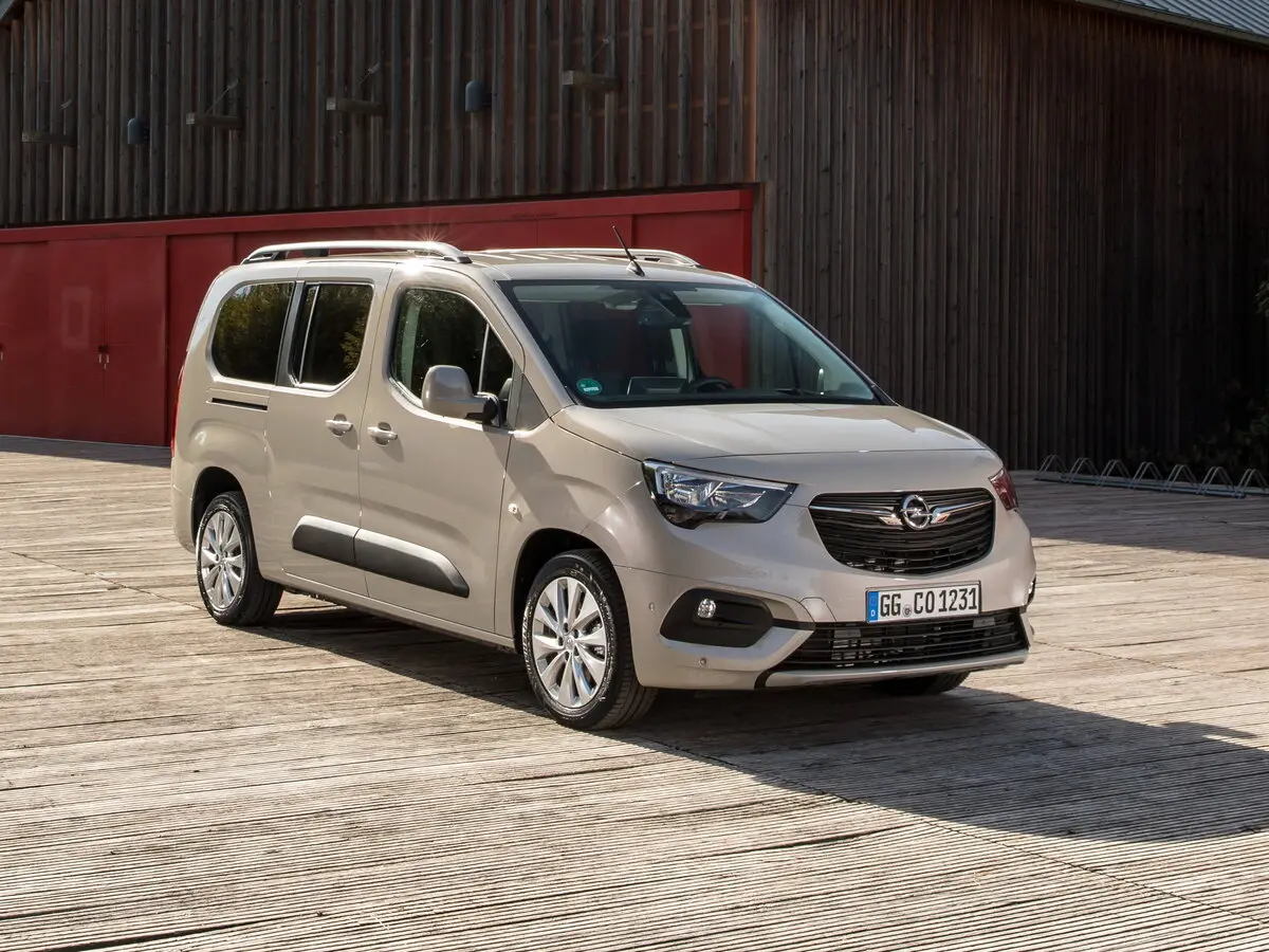 Opel Combo E Компактвэн XL