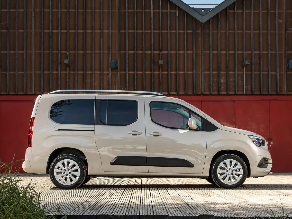 Opel Combo E Компактвэн XL — сүрөт 2