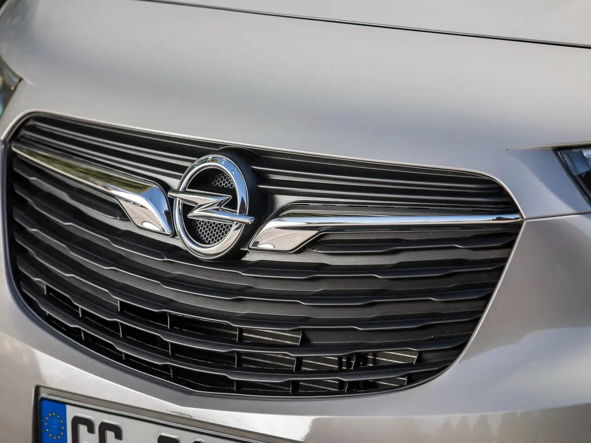 Opel Combo E Компактвэн XL — сүрөт 13