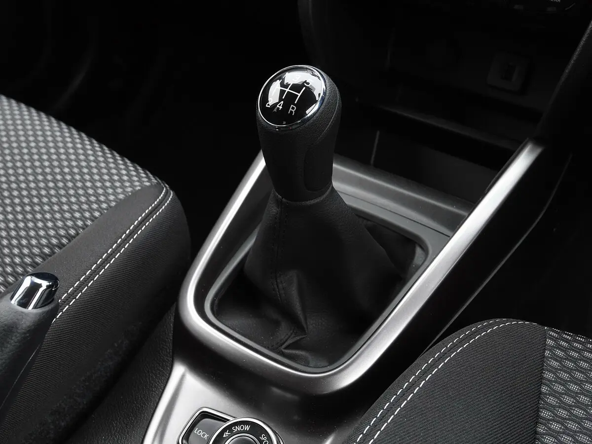 Suzuki Vitara II Рестайлинг Внедорожник 5 дв. — сүрөт 12