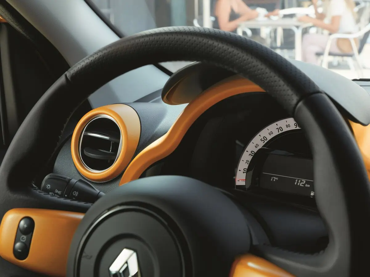 Renault Twingo III Рестайлинг Хэтчбек 5 дв. — сүрөт 8