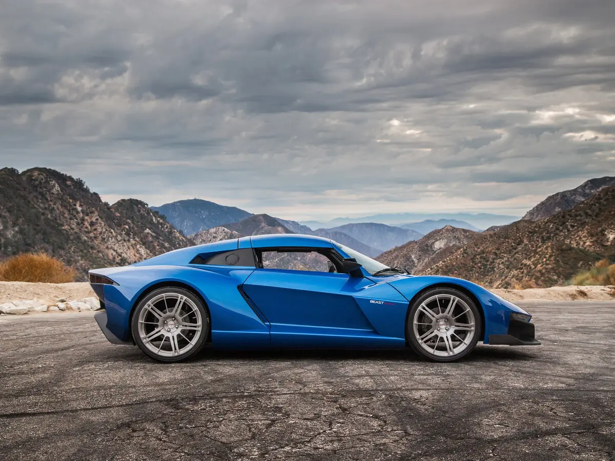 Rezvani Beast I Тарга Alpha — 照片 2