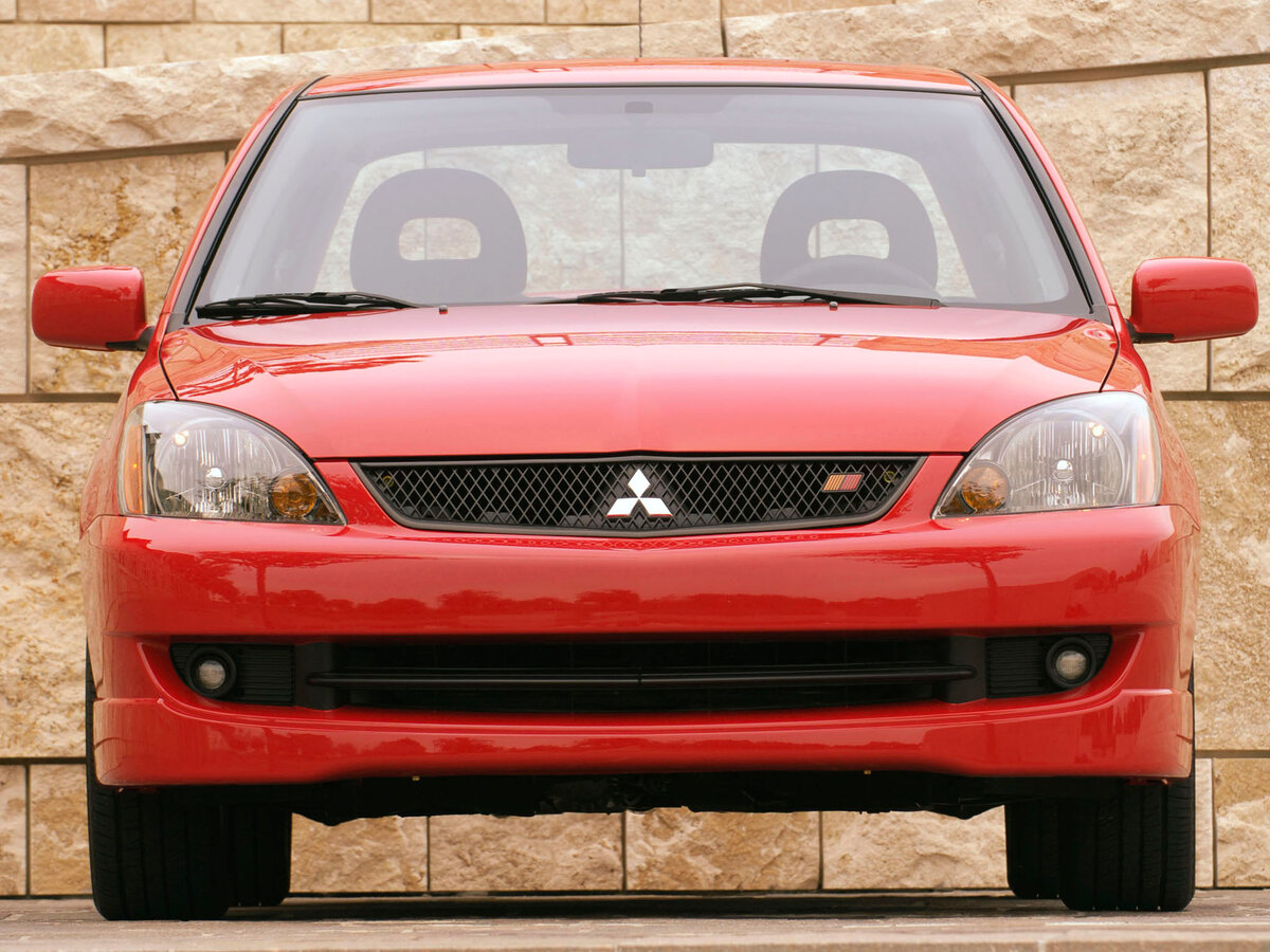 Mitsubishi Lancer Ralliart IX Рестайлинг Седан — фото 3