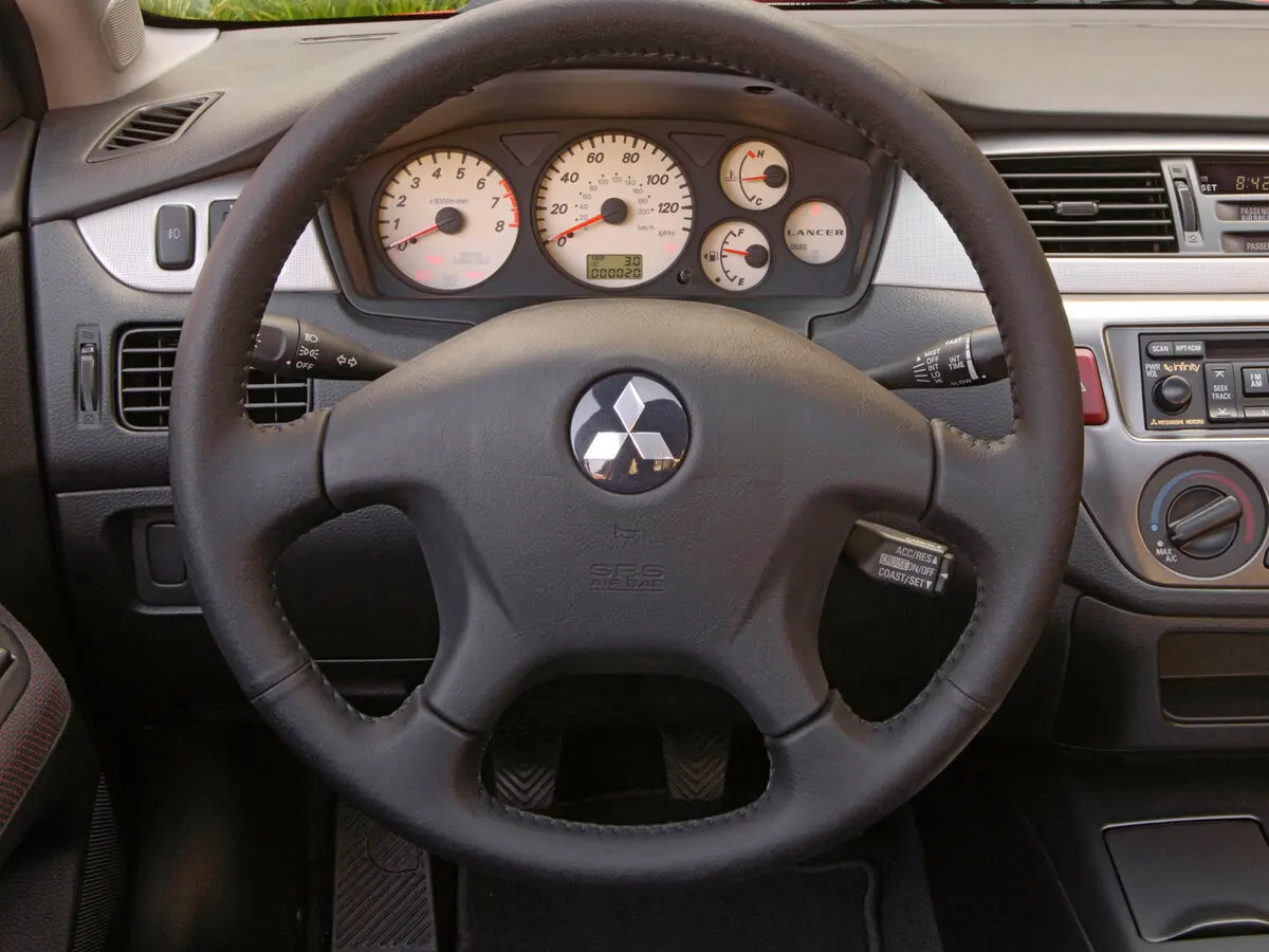 Mitsubishi Lancer Ralliart IX Рестайлинг Седан — сүрөт 7