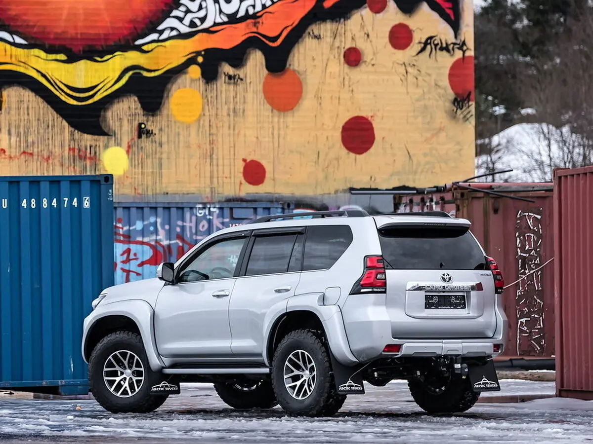 Toyota Land Cruiser Prado 150 Series Рестайлинг 2 Внедорожник 5 дв. Arctic Trucks — фото 3