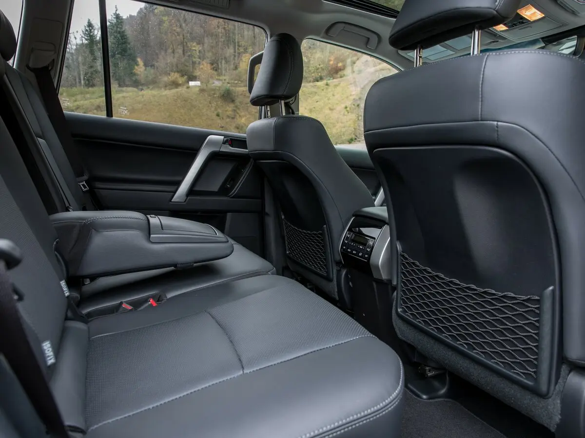 Toyota Land Cruiser Prado 150 Series Рестайлинг 2 Внедорожник 5 дв. Arctic Trucks — фото 5