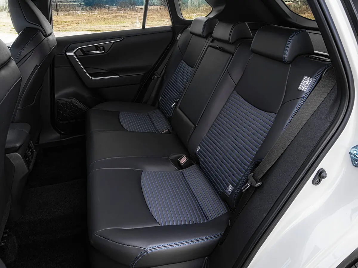 Toyota RAV4 V (XA50) Внедорожник 5 дв. — фото 10