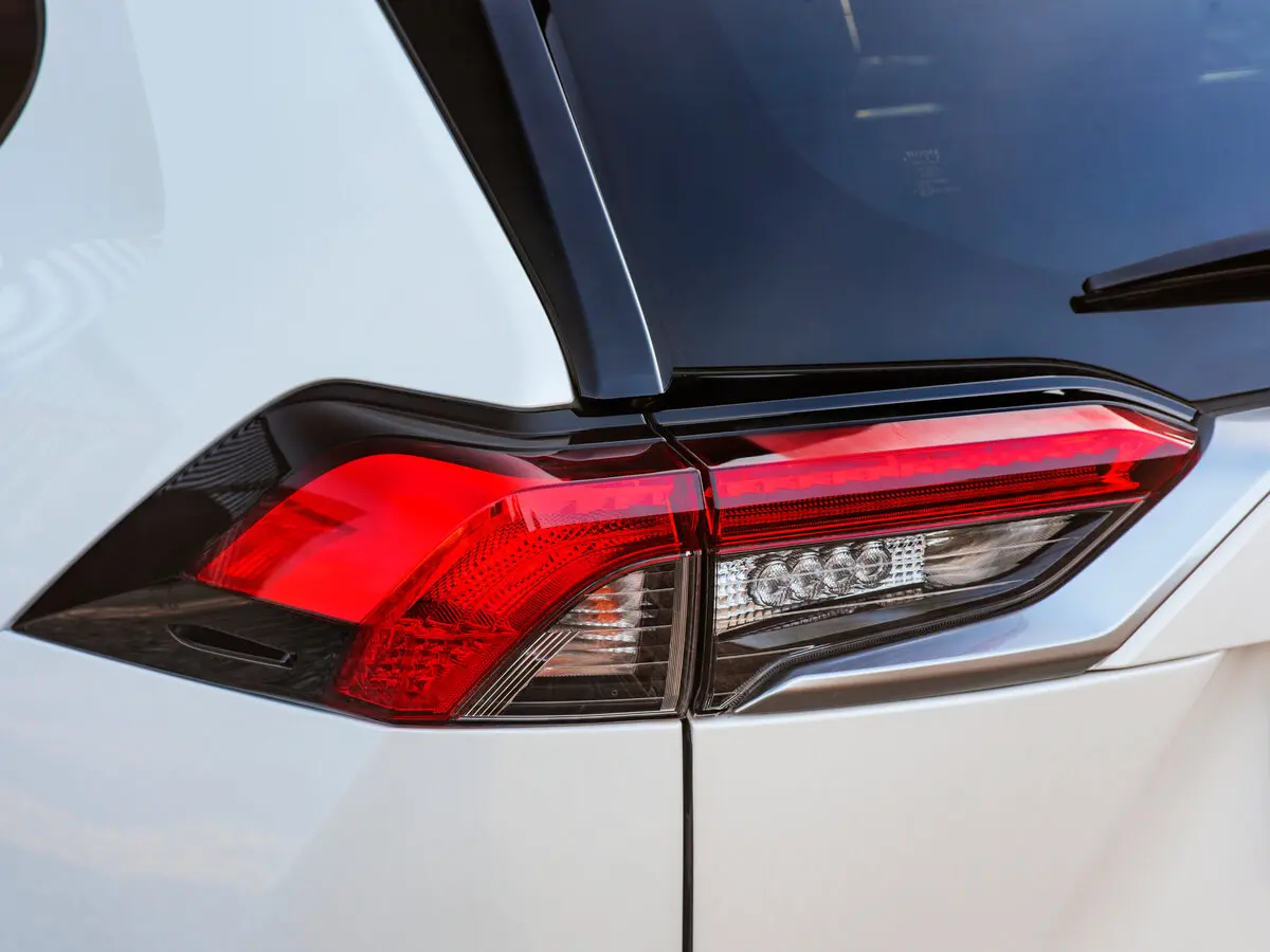 Toyota RAV4 V (XA50) Внедорожник 5 дв. — фото 16