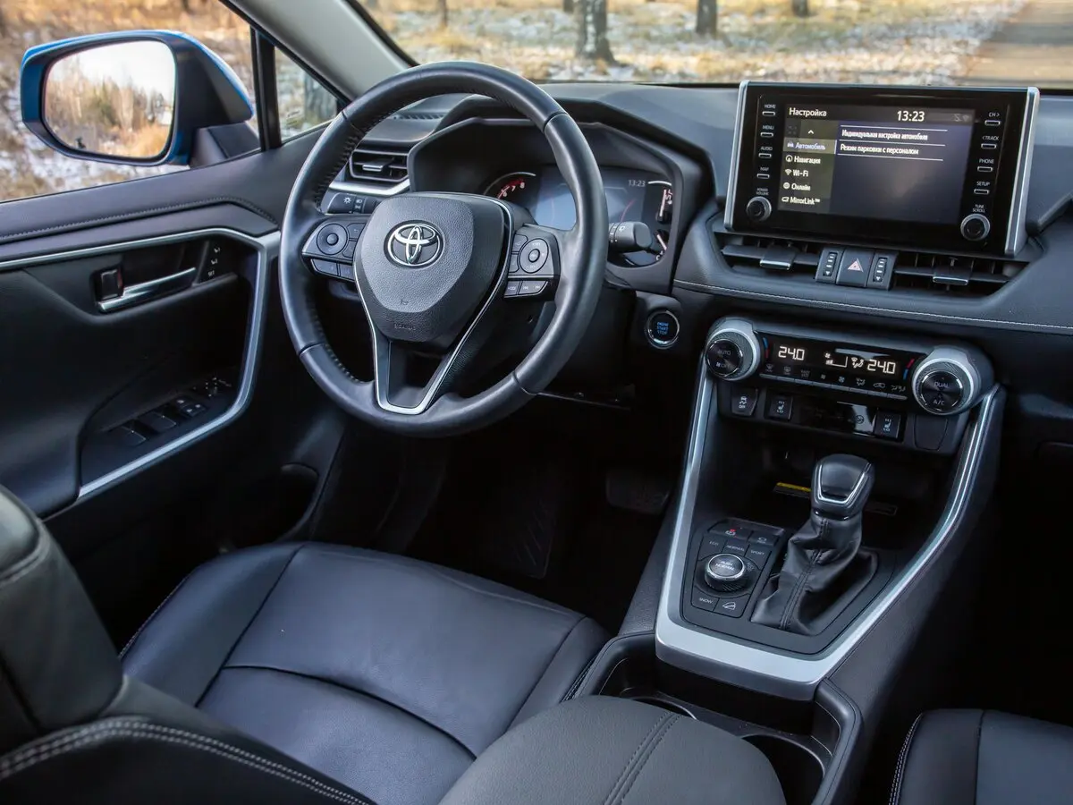 Toyota RAV4 V (XA50) Внедорожник 5 дв. — фото 26