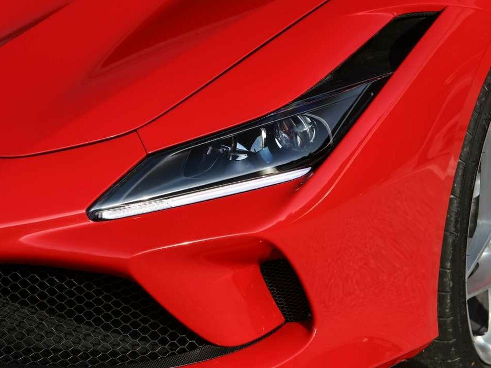 Ferrari F8 2019 – 2023 Купе Tributo — фото 10