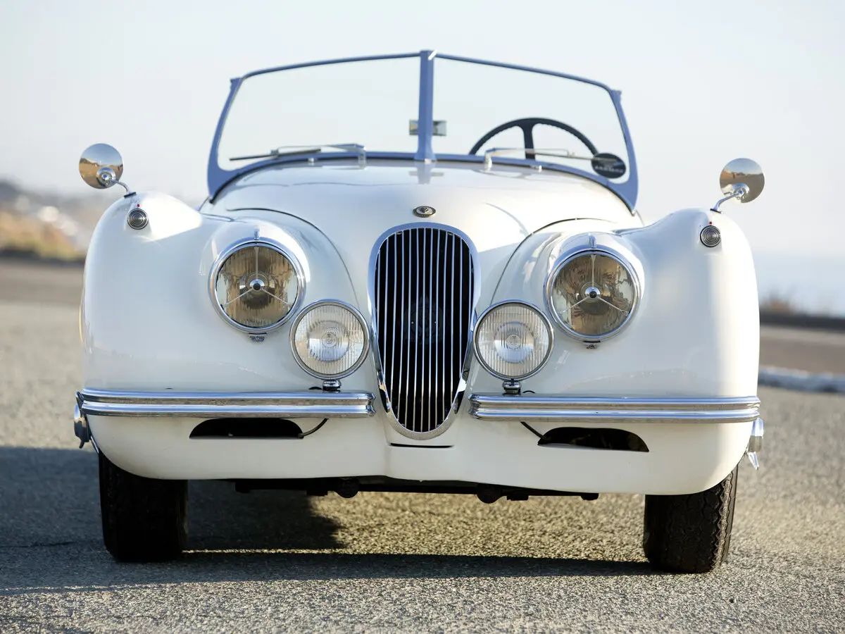 Jaguar XK XK120 Родстер — сүрөт 3