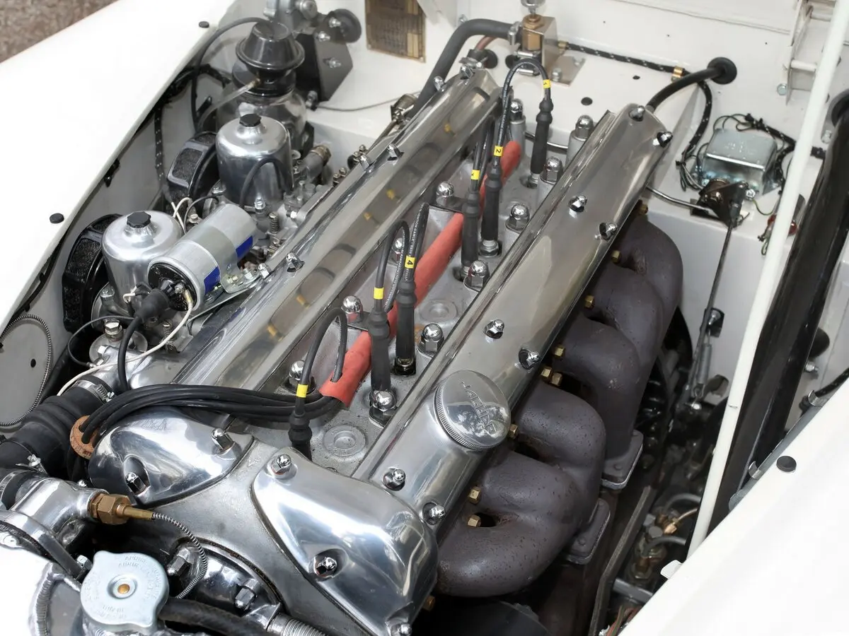 Jaguar XK XK120 Родстер — сүрөт 7