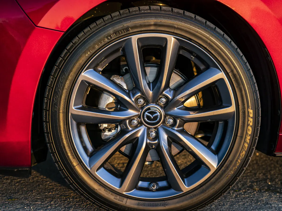 Mazda 3 IV (BP) Хэтчбек 5 дв. — фото 18