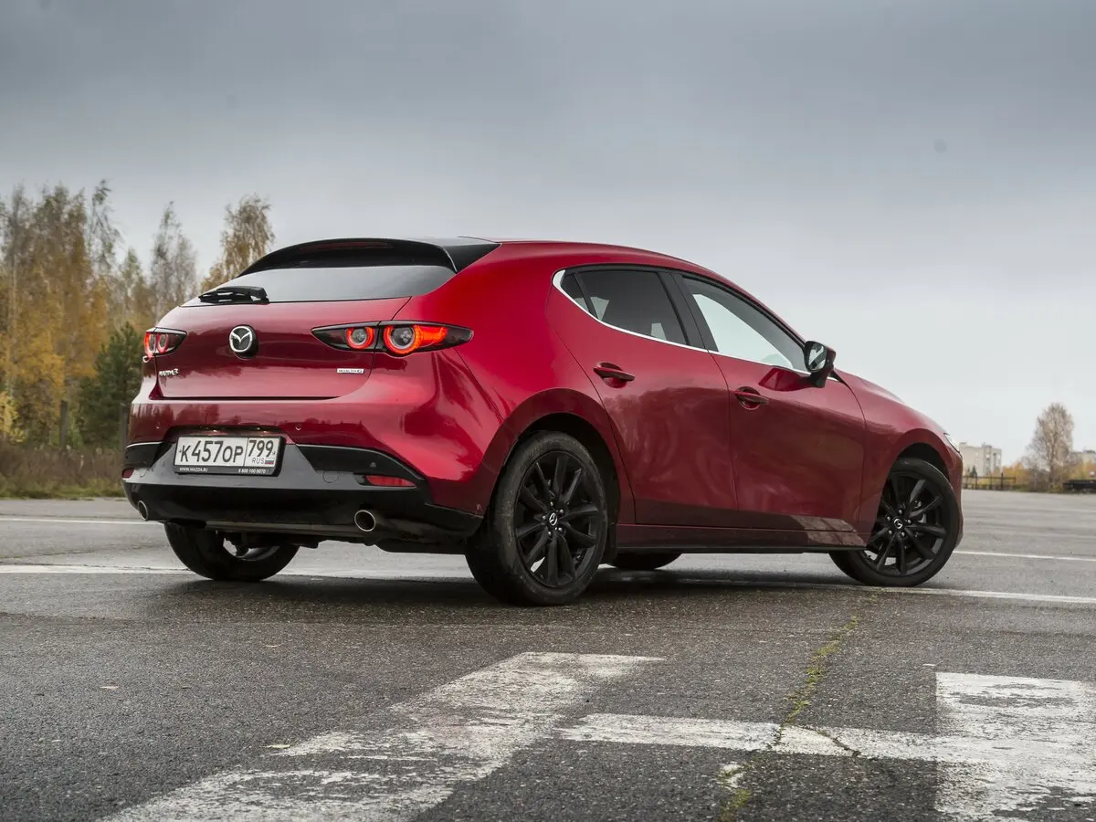 Mazda 3 IV (BP) Хэтчбек 5 дв. — фото 23