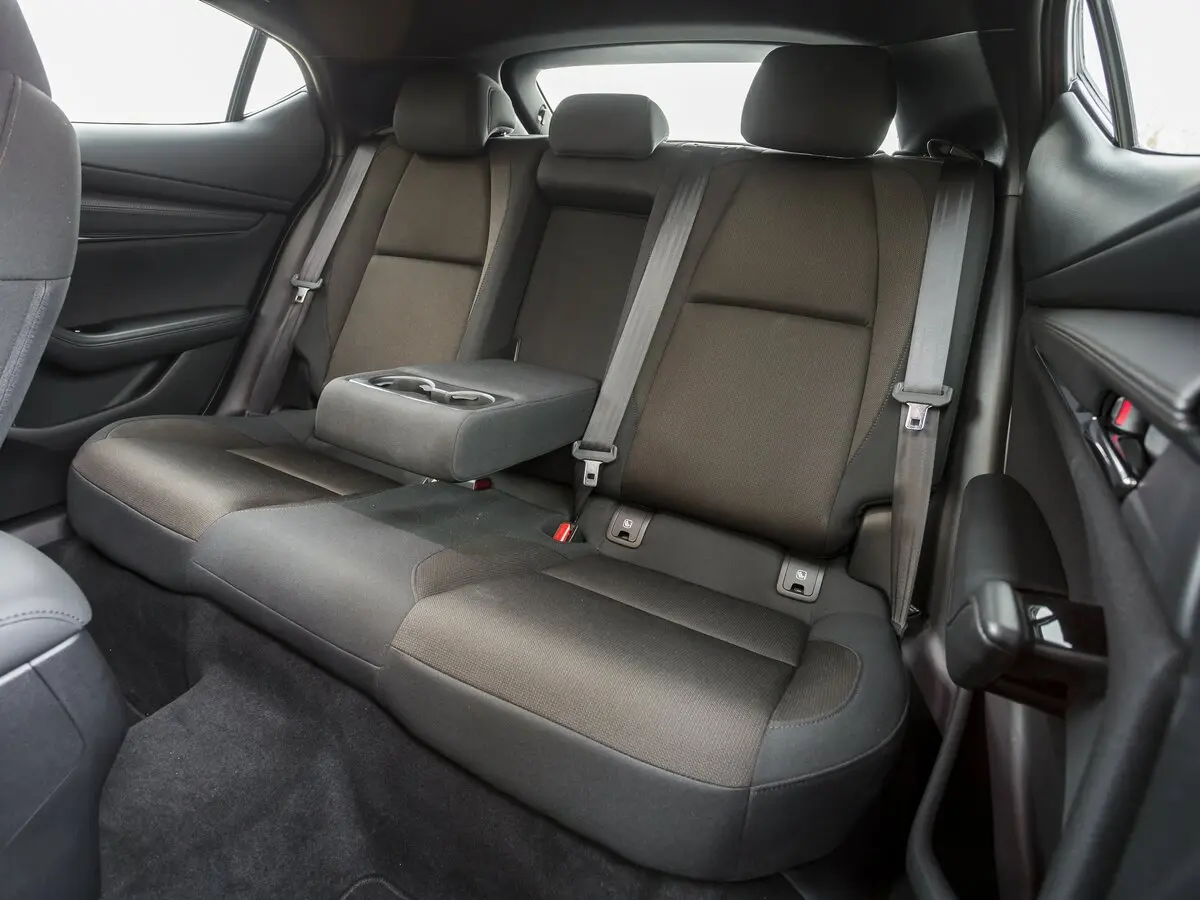 Mazda 3 IV (BP) Хэтчбек 5 дв. — фото 30