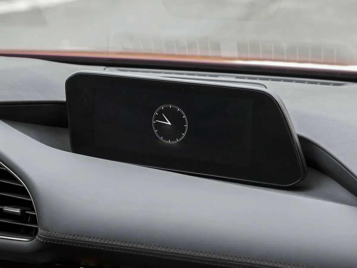 Mazda 3 IV (BP) Хэтчбек 5 дв. — фото 36