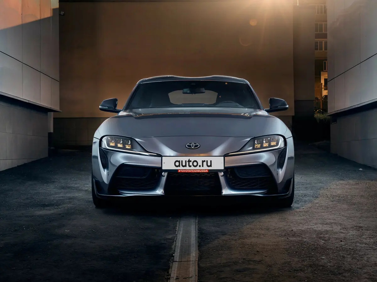 Toyota Supra V (A90) Купе — сүрөт 18