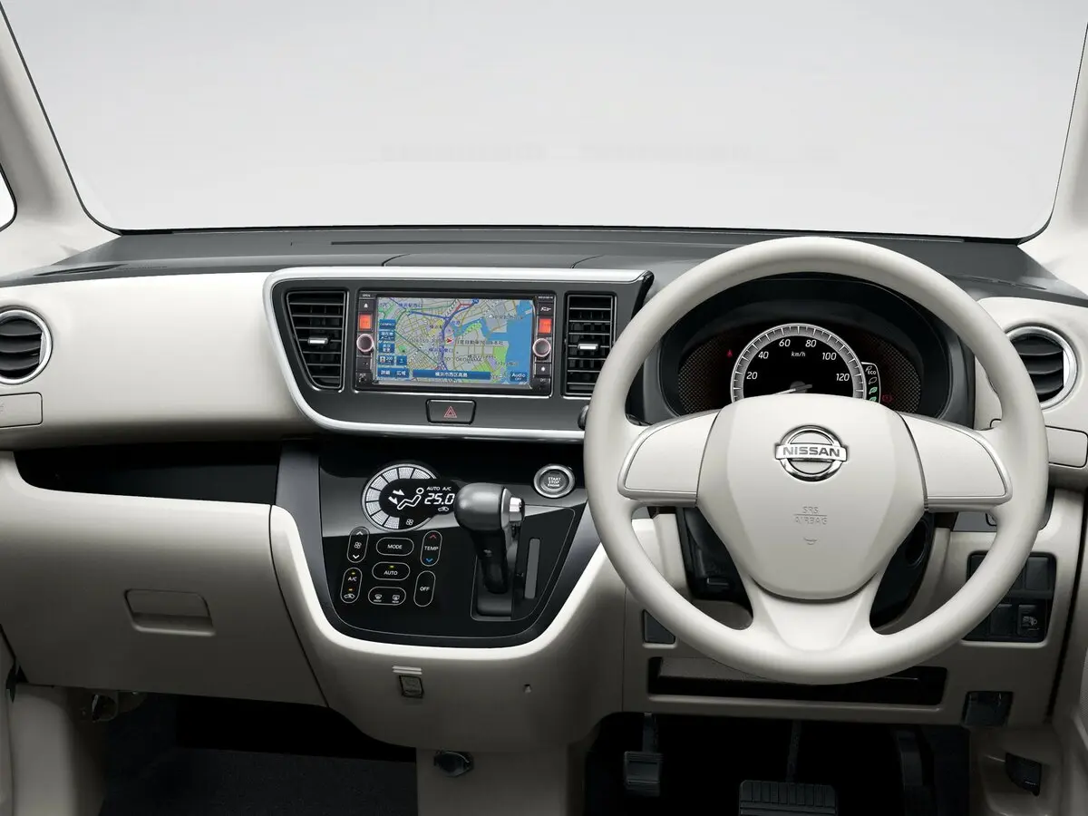 Nissan Dayz Roox I Хэтчбек 5 дв. — сүрөт 6