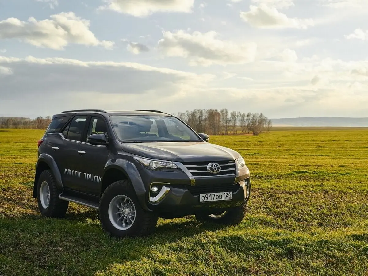 Toyota Fortuner II Внедорожник 5 дв. Arctic Trucks