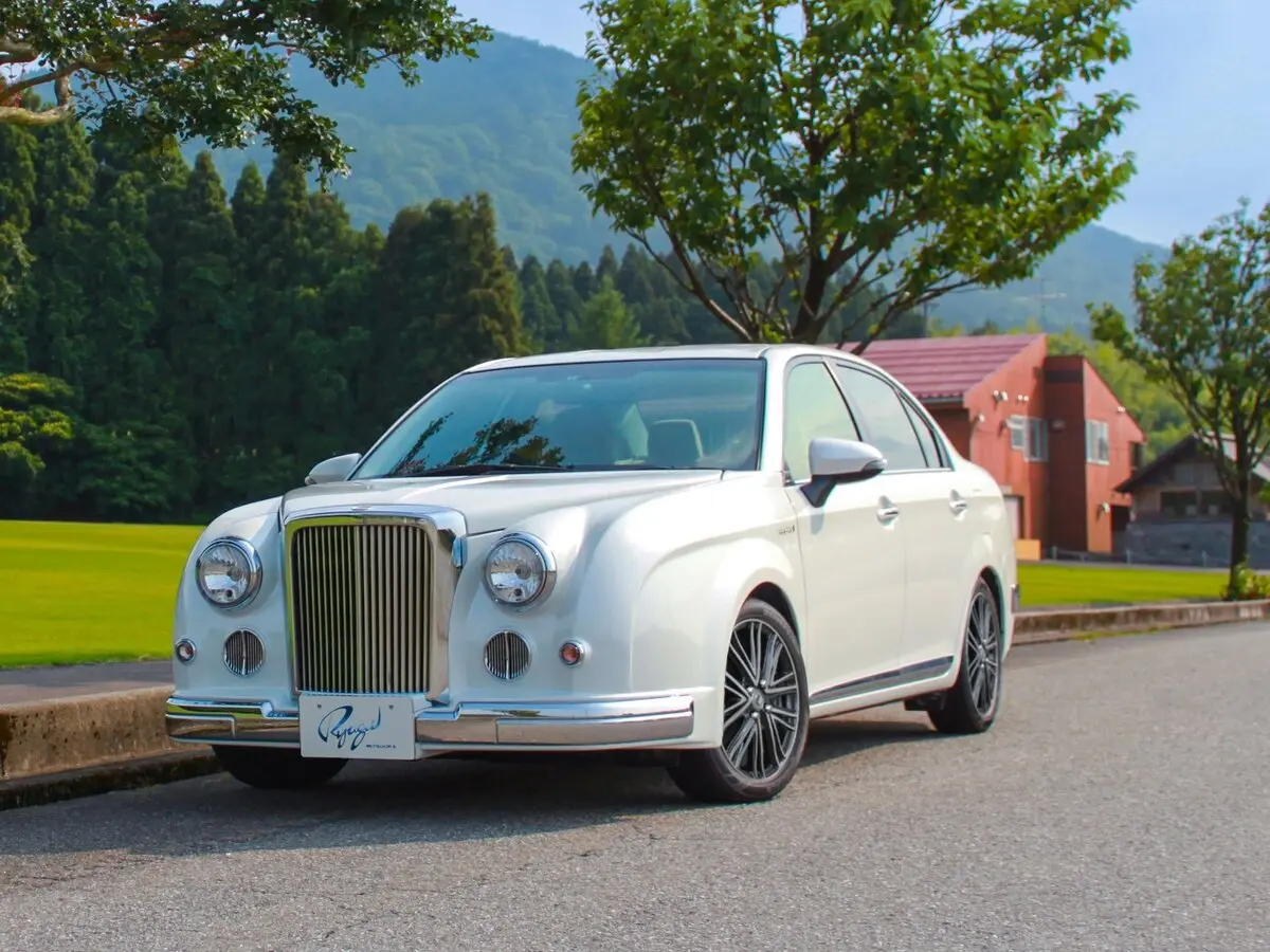 Mitsuoka Ryugi I Седан
