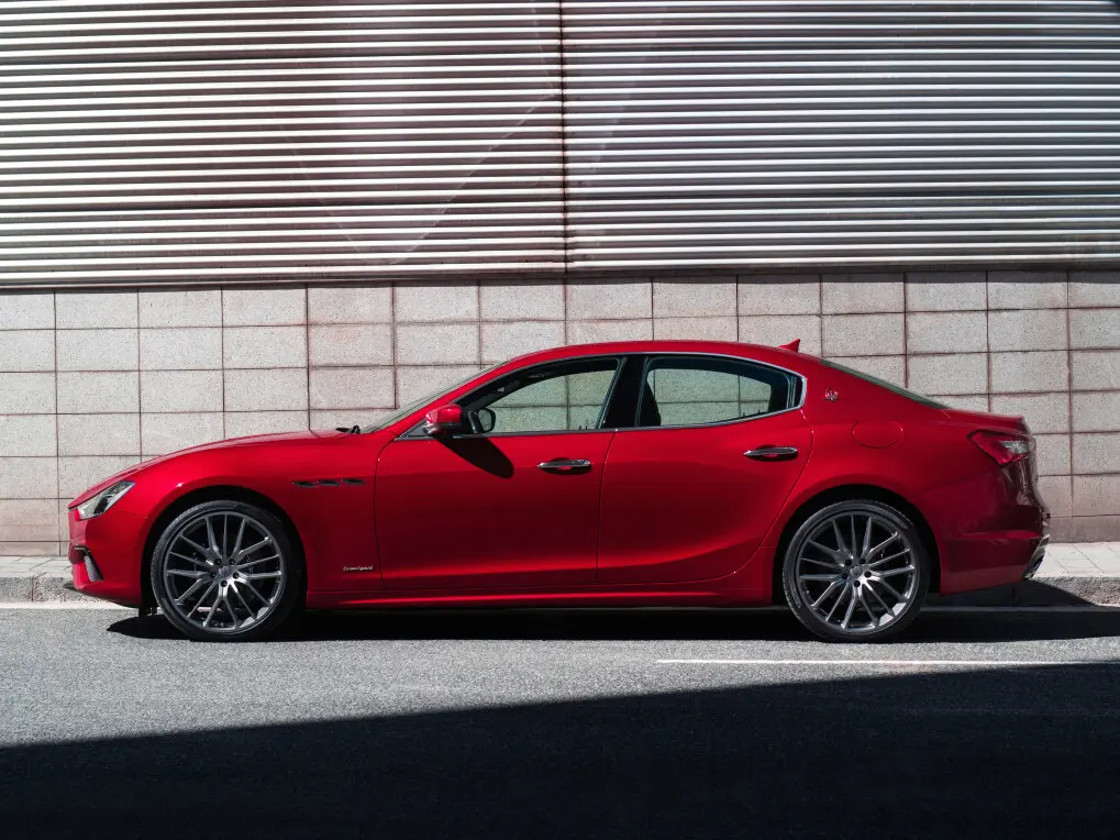 Maserati Ghibli III Рестайлинг Седан — сүрөт 2