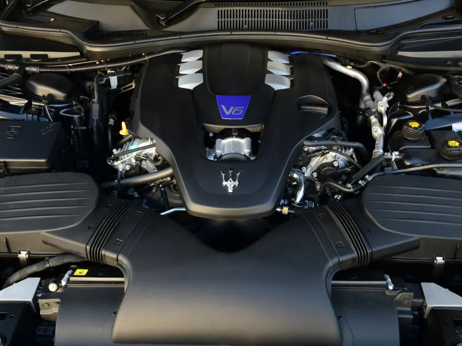 Maserati Ghibli III Рестайлинг Седан — сүрөт 13