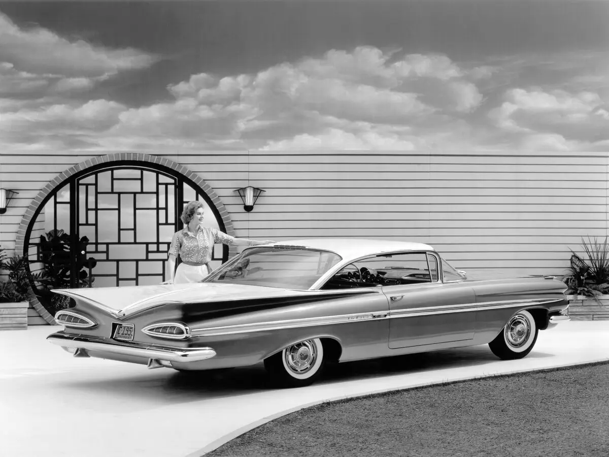 Chevrolet Impala II Купе-хардтоп — сүрөт 2