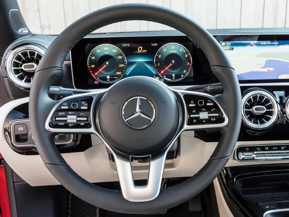 Mercedes-Benz CLA II (C118, X118) Седан — сүрөт 9